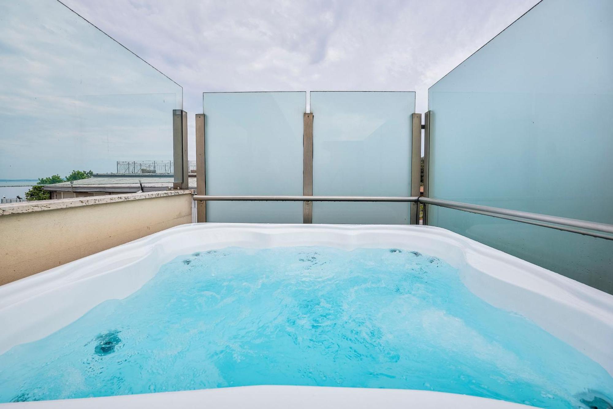 Hotel Kriss Internazionale Bardolino